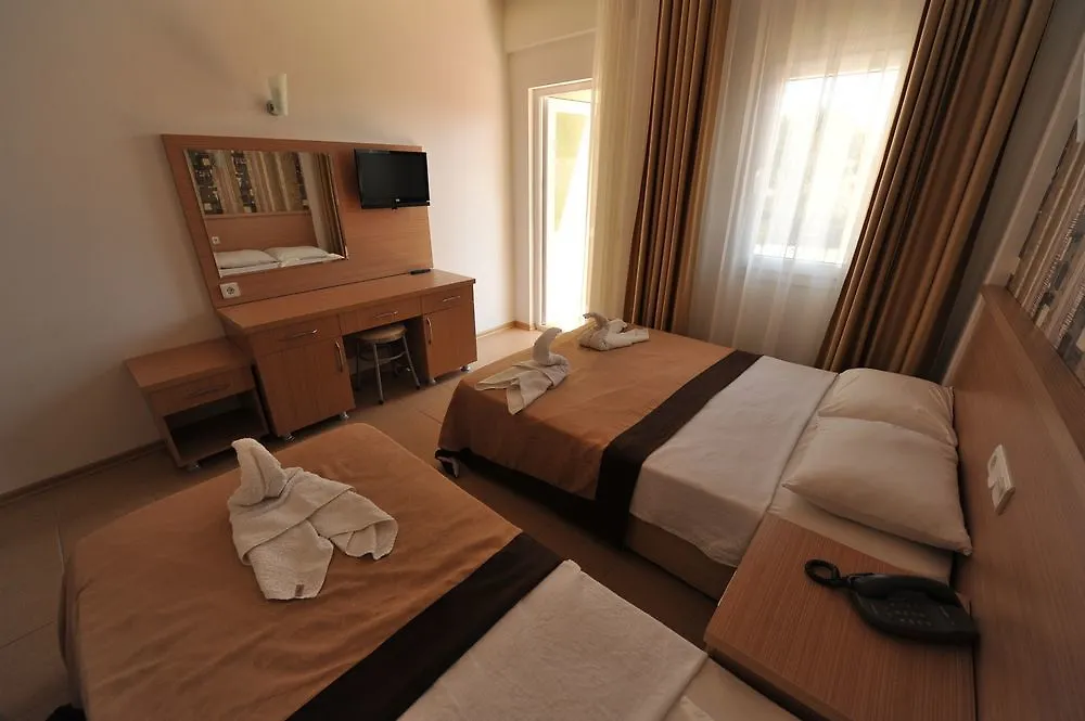 Taner Otel Ölüdeniz 3*,  Turchia