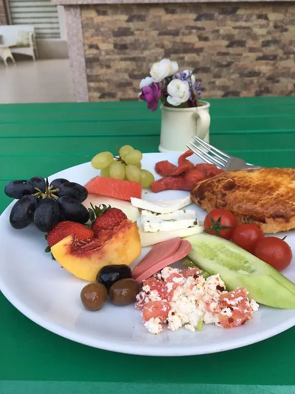 Taner Otel Ölüdeniz 3*,